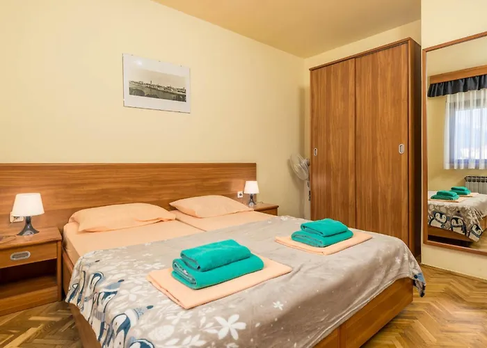 Amazing In Apartment Barbat na Rabu
